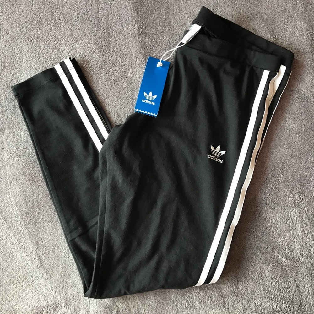 Adidas Originals Three Stripe Leggings | NEW!!